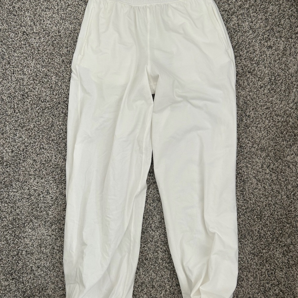 FP Movement by Free People White Short Sleeve Tee & Joggers - Picture 6 of 6